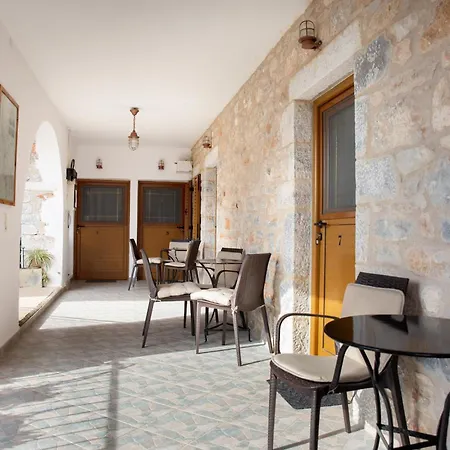 Traditional House Alepis In Areopolis Exterior photo