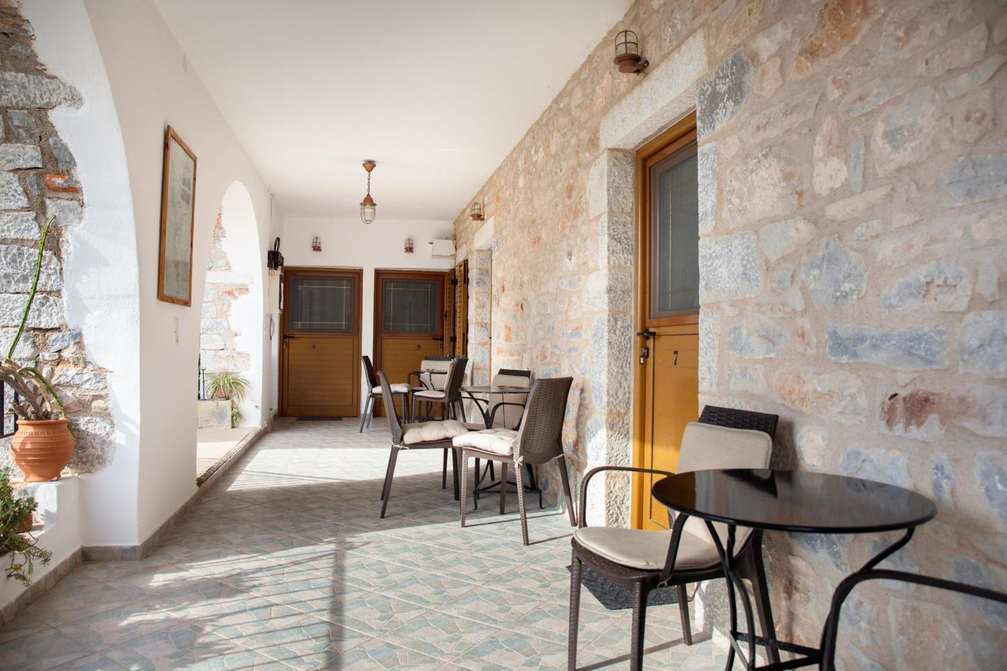 Traditional House Alepis In Areopolis Apartment Areopoli